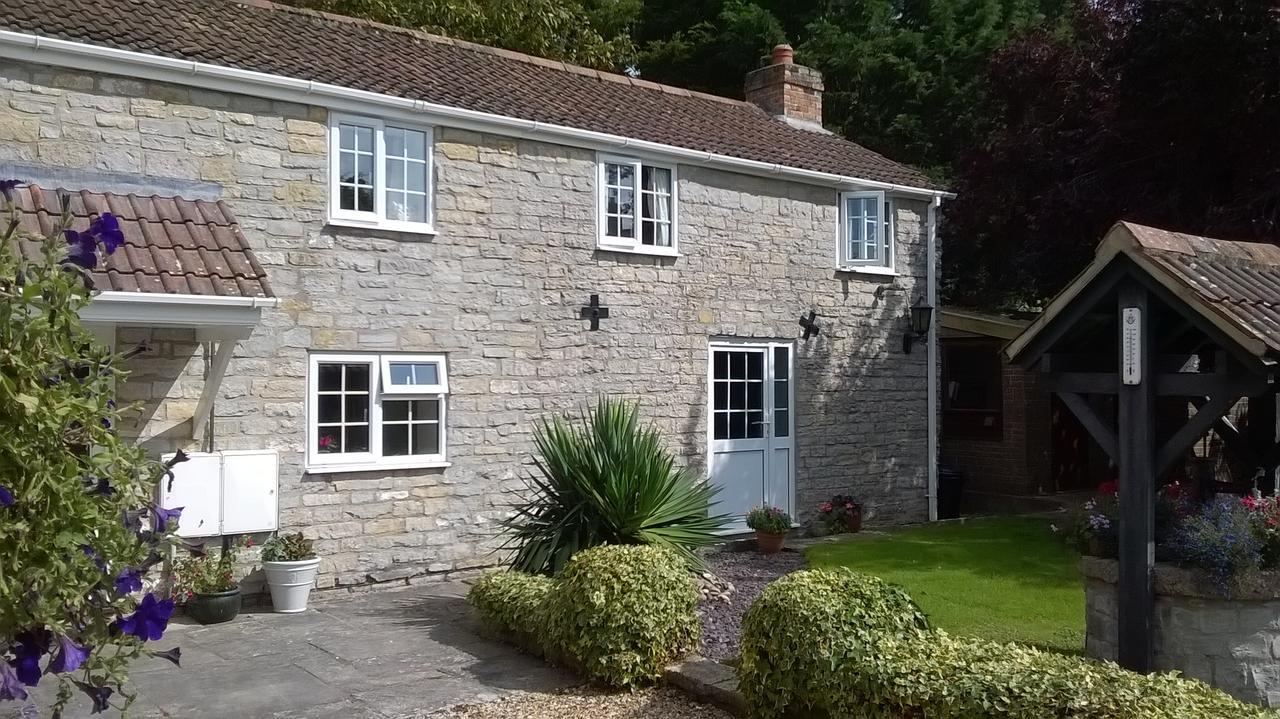 Sleepy Hollow Cottages Somerton  Kültér fotó
